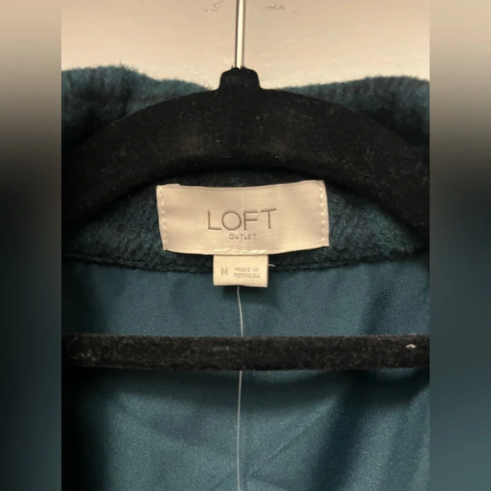 LOFT Plaid Shacket - Picture 5 of 7
